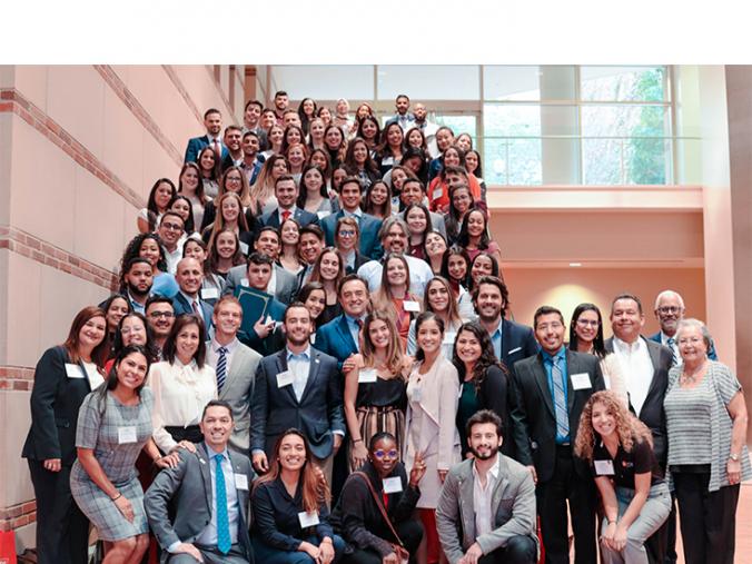 Hispanic Dental Association (HDA) Student Regional Conference group picture.
